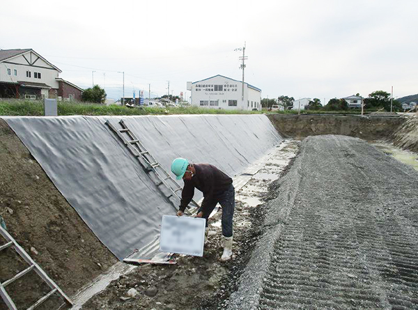 土水路工